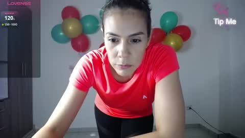 Snapshot of candydowson1 chatting on December 16, 10:34 pm Candy Dowson online show from December 16, 10:34 pm