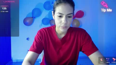 Snapshot of candydowson1 chatting on December 21, 9:15 pm Candy Dowson online show from December 21, 9:15 pm