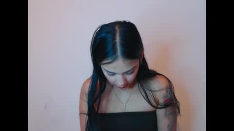 Sara online show from November 10, 5:28 am