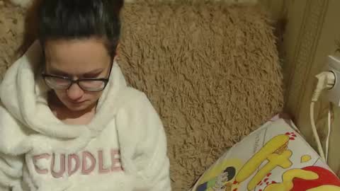 say meow and send tips  online show from January 22, 6:52 pm