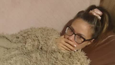 say meow and send tips  online show from November 2, 12:18 pm