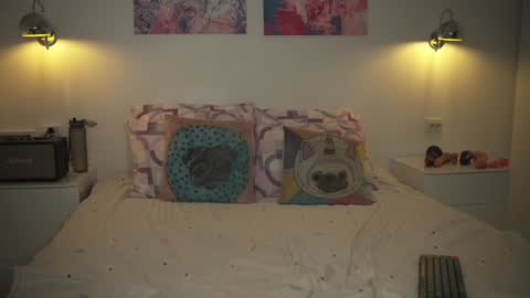 FANSLY  -    online show from February 7, 3:41 pm