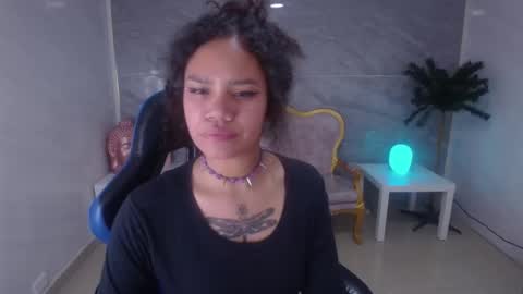 Snapshot of canela_s1 chatting on September 18, 1:40 am canela_s1 online show from September 18, 1:40 am