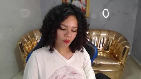 Snapshot of canela_s1 chatting on October 13, 8:09 pm canela_s1 online show from October 13, 8:09 pm