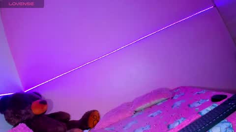 Onika   instagram   canndy888  online show from January 28, 11:50 pm