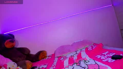 Onika   instagram   canndy888  online show from February 1, 9:51 pm