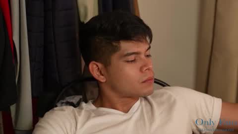 David Capizzi online show from December 2, 3:26 am