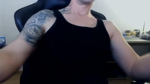 Chriz online show from December 3, 8:06 pm