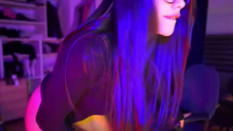 Miyah online show from October 8, 3:15 am