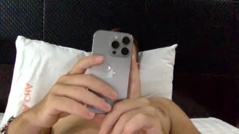 follow my twitter  online show from November 21, 5:39 am