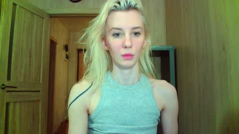 caramel online show from January 12, 7:53 pm