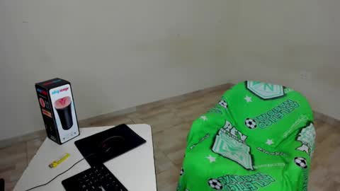 Carlos and Cristian  online show from September 13, 5:40 am