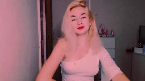 Carin online show from October 5, 8:12 am