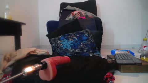 carla_prestige online show from January 11, 10:18 pm