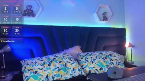 carla online show from October 8, 4:43 am