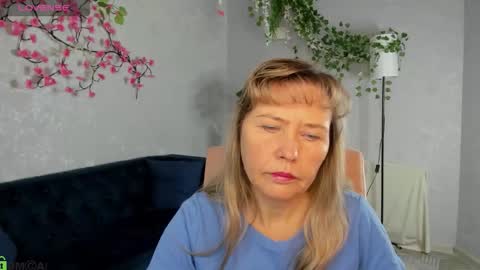 Carla Vogue online show from November 28, 10:51 am