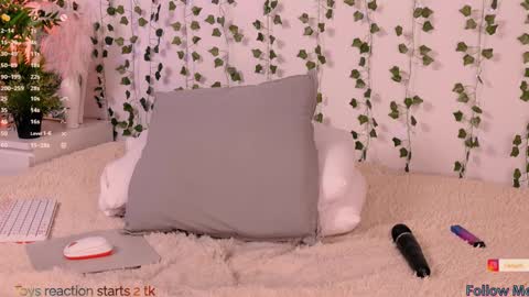 Carly online show from January 18, 4:15 am