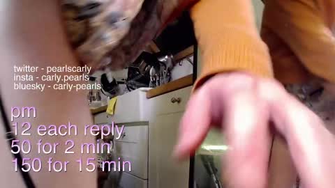 Carly Pearls online show from March 3, 4:36 am