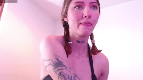 Snapshot of carmennrusso chatting on January 30, 8:10 pm carmennrusso online show from January 30, 8:10 pm