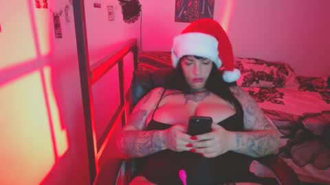 CARMILLA ROSS online show from December 13, 12:06 pm