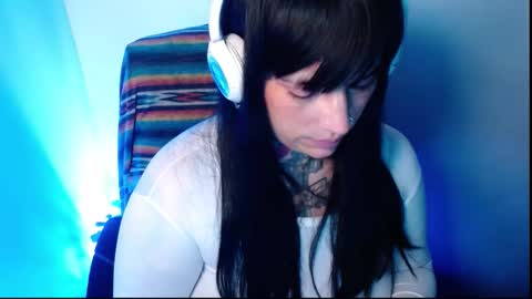 CARMILLA ROSS online show from November 23, 10:59 am