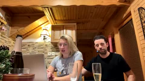 Snapshot of carnavaldevenice chatting on December 31, 4:25 pm carnavaldevenice online show from December 31, 4:25 pm