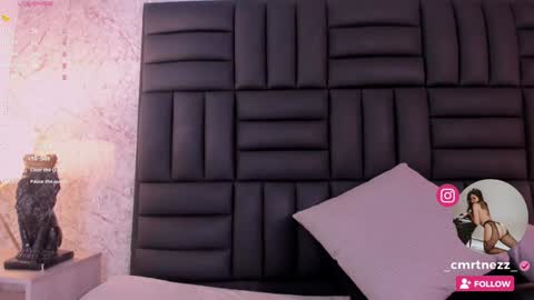 Snapshot of caro_martinezz chatting on December 14, 8:13 am online show from December 14, 8:13 am