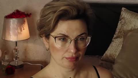 Snapshot of carojhones chatting on February 2, 5:21 am CaroJhones online show from February 2, 5:21 am