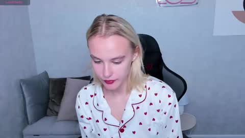 Carol online show from September 26, 8:40 am