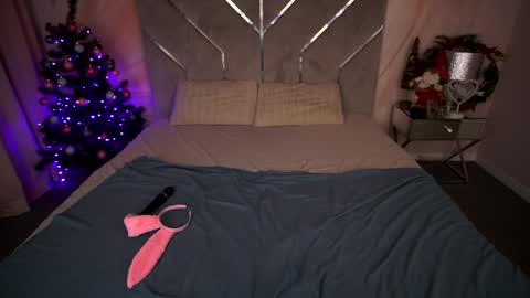 carolinadia online show from December 24, 11:55 pm