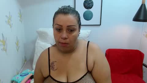 Im Carolanie online show from November 27, 11:34 am