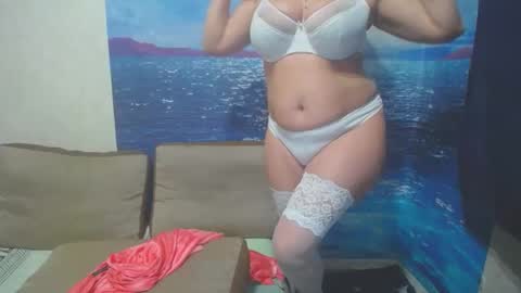 VicunaCool online show from December 25, 7:13 pm