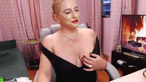 Carrie online show from February 16, 5:26 am