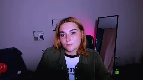 Snapshot of casey_meow_ chatting on September 26, 12:53 pm casey_meow_ online show from September 26, 12:53 pm