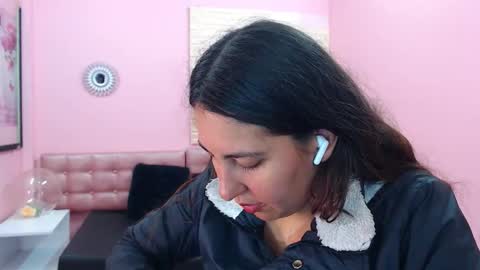 573215024606 online show from November 20, 10:20 pm