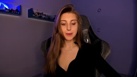 Snapshot of cassiablade1 chatting on January 27, 7:35 pm Seductress Cassia FINDOM AND SADISM NO NUDE online show from January 27, 7:35 pm