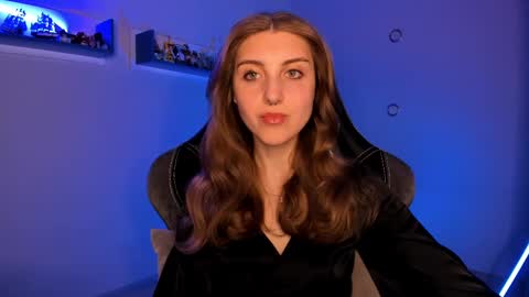 Snapshot of cassiablade1 chatting on February 11, 7:16 pm Seductress Cassia FINDOM AND SADISM NO NUDE online show from February 11, 7:16 pm