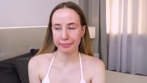 Cassie online show from October 6, 9:34 pm