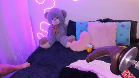 Bela igzaii9r online show from October 8, 1:42 pm