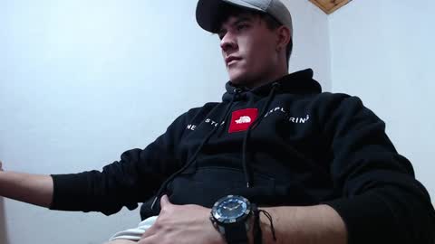 Juan online show from January 18, 1:19 am