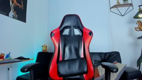 Matheo Brown online show from February 13, 3:56 pm