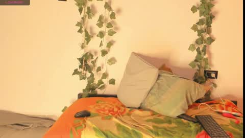 Snapshot of cataleya19__ chatting on September 22, 12:07 pm cataleya19__ online show from September 22, 12:07 pm