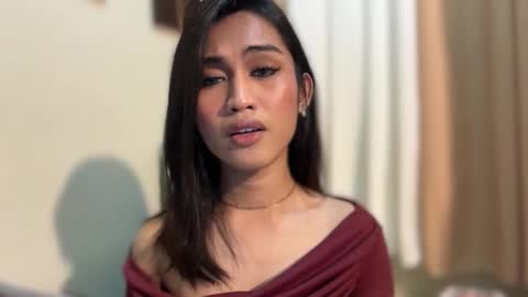 Snapshot of catalina2605 chatting on November 22, 5:50 am catalina2605 online show from November 22, 5:50 am