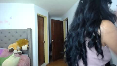 Snapshot of catalinahounn chatting on March 3, 9:59 pm catalinahounn online show from March 3, 9:59 pm