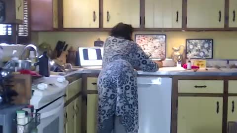 CATALYSTIC online show from November 2, 1:13 pm