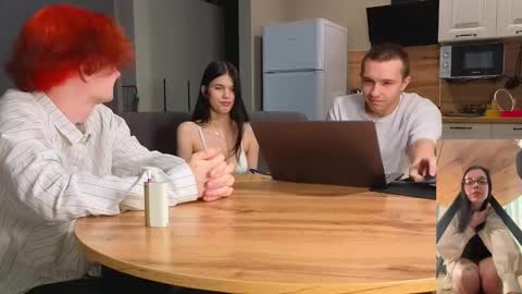 Stacy and Bob online show from November 5, 12:43 am