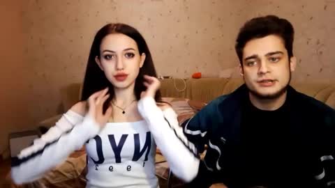 Snapshot of catherinexalex chatting on October 19, 12:28 pm catherinexalex online show from October 19, 12:28 pm