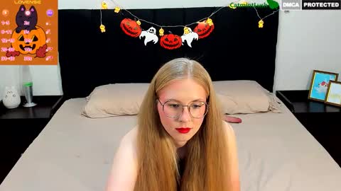 CatmintLush online show from November 1, 11:51 pm