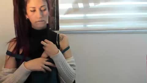 Snapshot of catt_evans1 chatting on January 17, 11:07 pm CATT EVANS online show from January 17, 11:07 pm