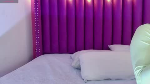 CATALEYA  online show from September 15, 1:44 pm